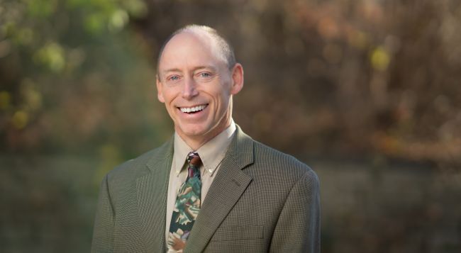 Dr. Steve Barczi